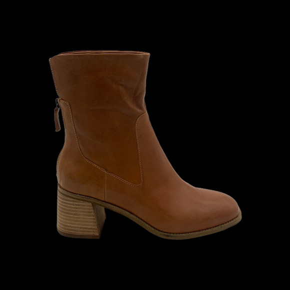 Kelsi Dagger Shoes - Kelsi Dagger Mid-Height Boots Island Fox - Wide